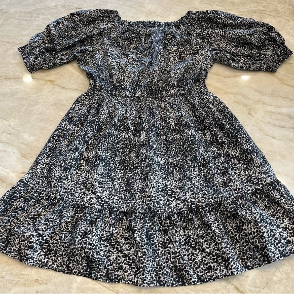 NEW GAP‎ | Puff Sleeve Black and White Smocked Waist Dress | Women’s Large - Picture 7 of 12